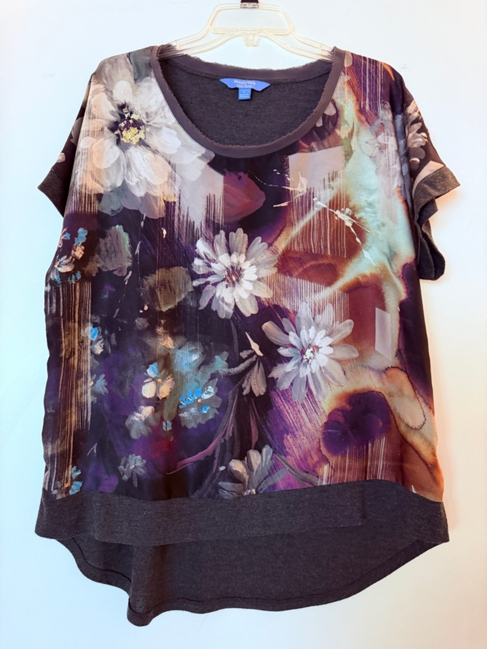 Simply Vera Vera Wang Purple Multi Floral Short Sleeve Top